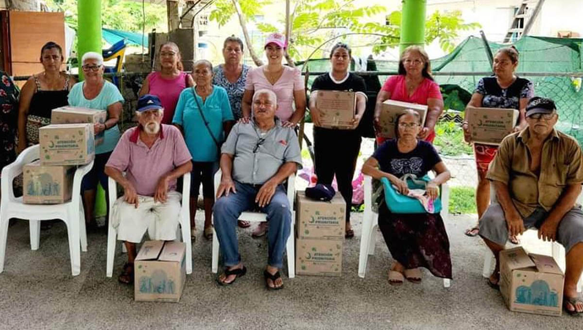 Entrega El DIF Municipal Apoyos Alimentarios | Puerto Vallarta | Bahía ...