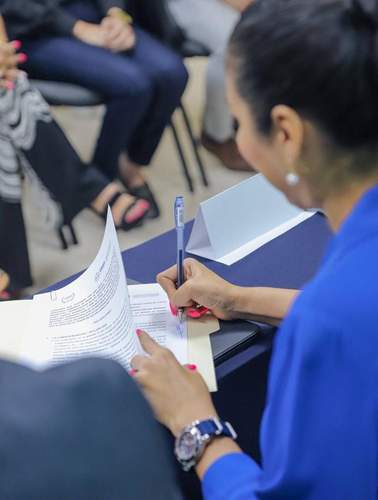 Los gobiernos de Bahía de Banderas y de Nayarit firman convenio para ...