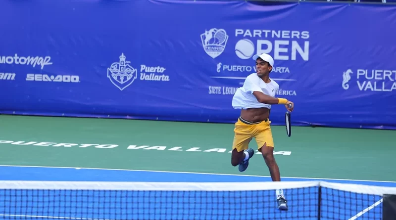 Luis Carlos Alvarez se despide del Partners Open Puerto Vallarta.