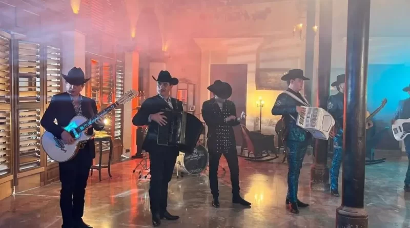 Los Alegres del Barranco lanzan ‘El Consejo’, canción contra el crimen organizado
