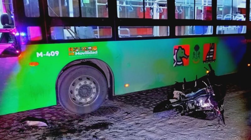 Fatal accidente deja a un joven sin vida y el conductor fue detenido 