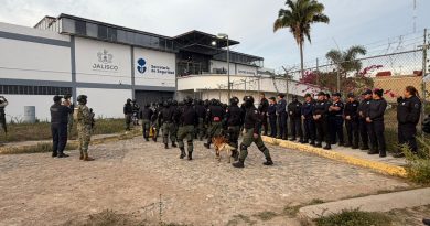 Trasladan a seis reos a Puente Grande;Aseguran droga y armas blancas