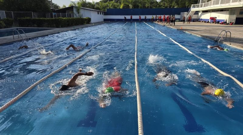 Guardavidas de Vallarta se certifican a nivel nacional y refuerzan seguridad en playas
