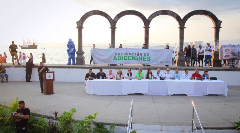 Desfilan para conmemorar el Día Internacional de la Lucha Contra el Uso Indebido de Sustancias