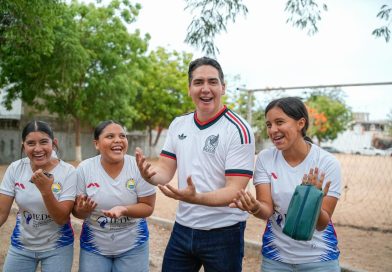 Altavela vivió el espíritu mundialista con exitoso intercambio de estampas