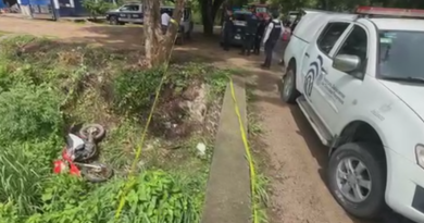 Muere motociclista tras derrapar y caer a un canal en la carretera a Las Palmas