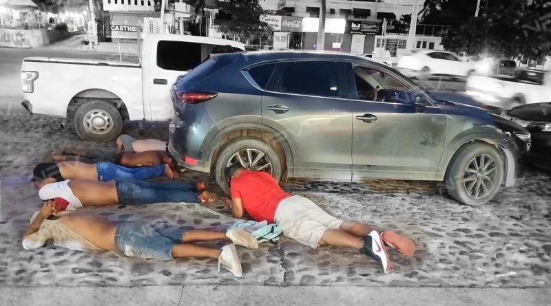 Operativo en Las Palmas habría derivado en movilización y detenciones en Bucerías