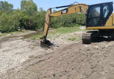 Gobierno de Munguía beneficia a 14 ejidos con módulo permanente de maquinaria