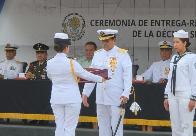 Vicealmirante Tayatzin Guerrero Mendoza asume el mando de la Décima Segunda Zona Naval Vicealmirante Tayatzin Guerrero Mendoza asume el mando de la Décima Segunda Zona Naval
