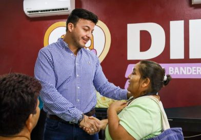 Israel Santillán refrenda su compromiso con las madres buscadoras
