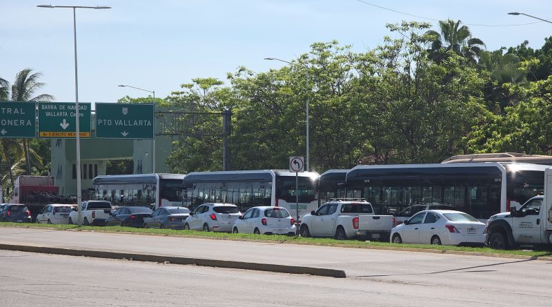 Llegan seis nuevos camiones del sistema de transporte eléctrico Llegan seis nuevos camiones del sistema de transporte eléctrico