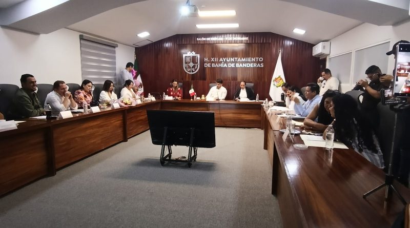 Rinconcito de las Confesiones – ¿Dónde están los demás reporteros? Una sesión de Cabildo singular