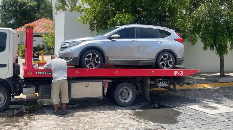 Una camioneta con reporte de robo desde 2023 fue localizada