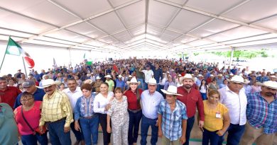 La gente del campo respalda a Jasmin Bugarin como magno encuentro en Santiago ante más de 5 mil personas