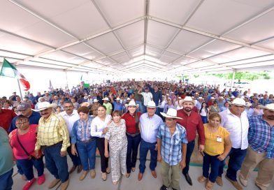 La gente del campo respalda a Jasmin Bugarin como magno encuentro en Santiago ante más de 5 mil personas