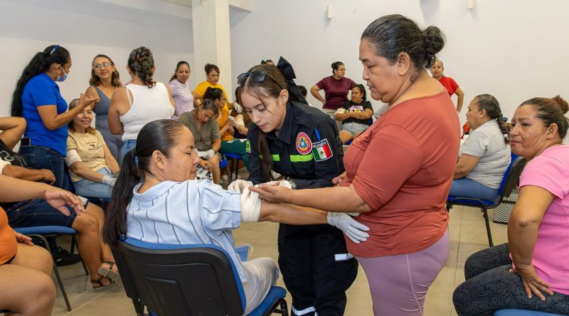 Reciben educadoras de los CADI´s, capacitación en materia de Protección Civil
