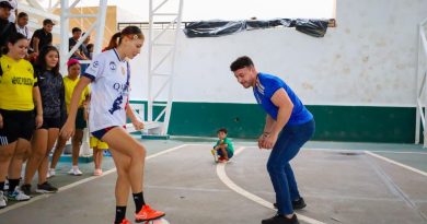 Cascarita Bahía Femenil abre la cancha al talento de las mujeres