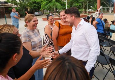 Israel Santillán lleva “Hechos para Escucharte” a San Vicente del Mar