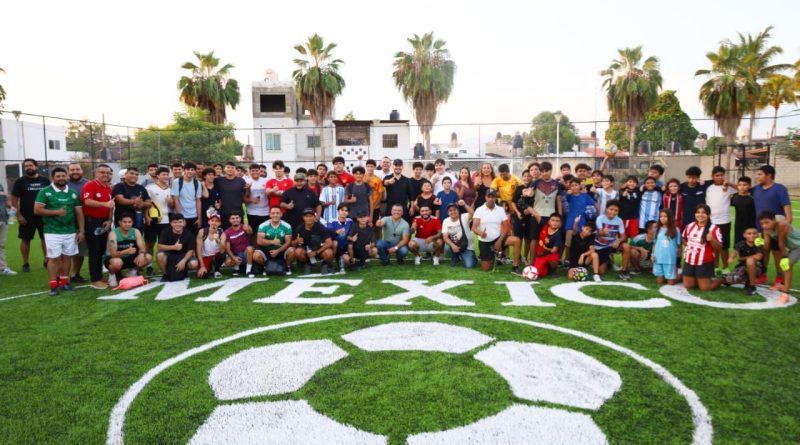 Valle Dorado estrena cancha de fútbol 7 y rinde homenaje a “Chili” con una nueva edición de Cascarita Bahía