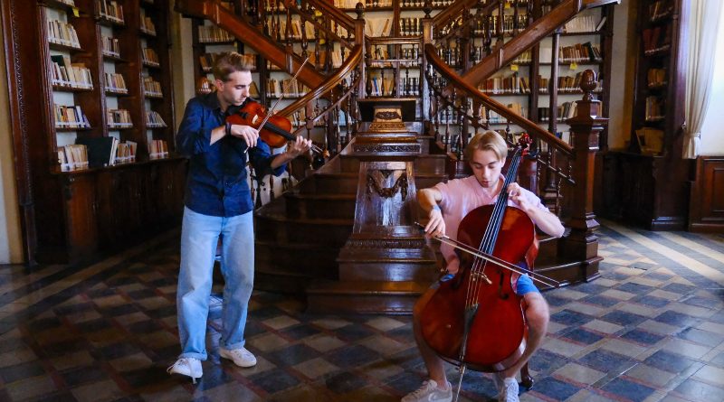Gobierno Municipal invita al concierto gratuito de Violincheli Brothers