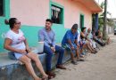 Israel Santillán escucha a vecinos de El Porvenir