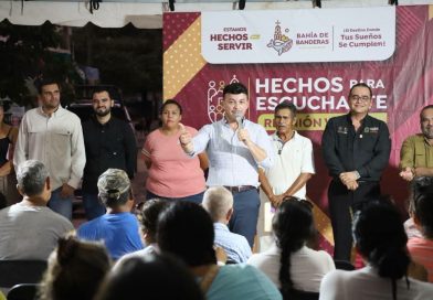 Israel Santillán fortalece el diálogo con vecinos de Mezcalitos con jornada «Hechos para Escucharte»