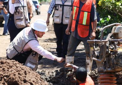 Israel Santillán supervisa avance de obra en el Infonavit San José