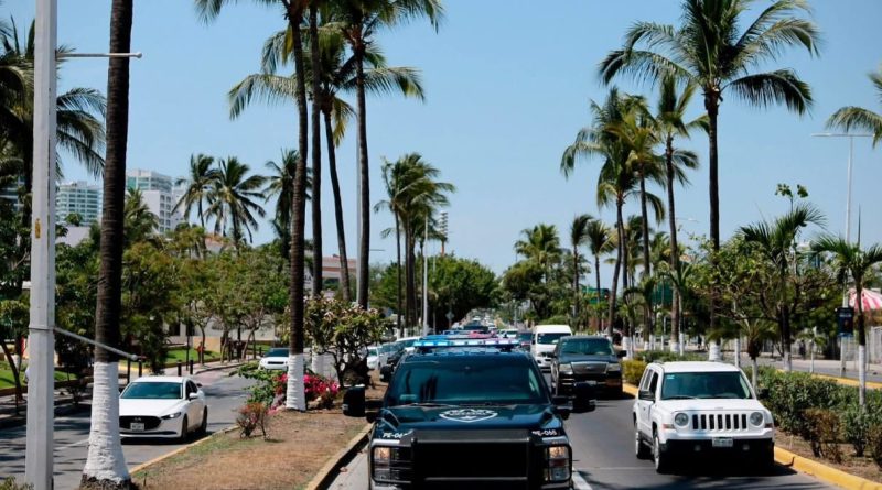Desplegaron 400 policías estatales a zonas turísticas durante vacaciones