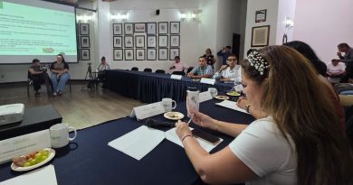 Más de 26 mil estudiantes de Puerto Vallarta recibirán uniformes, útiles y calzado