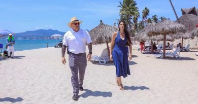 Tras revisar concesión del Decameron, anuncian cascarita de voleibol en la playa