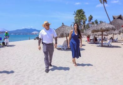 Tras revisar concesión del Decameron, anuncian cascarita de voleibol en la playa