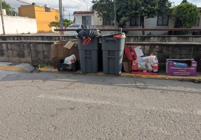 Vecino de Valle Dorado denuncia acumulación de basura y pide respetar días de recolección
