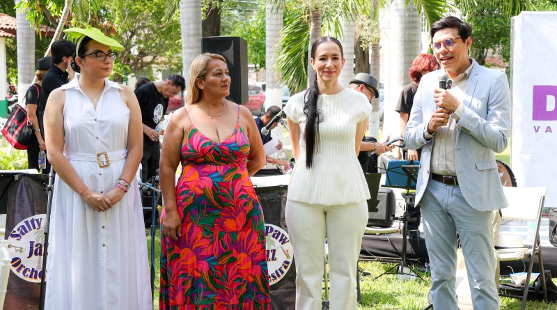 Adulto Mayor recupera la audición gracias a “cumpliendo sueños” del DIF Vallarta