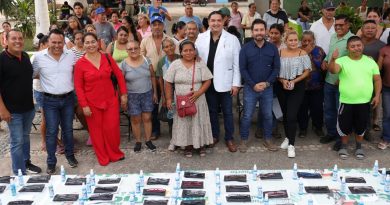 Beneficia Gobierno de Puerto Vallarta a comunidades rurales con entrega de lentes gratuitos