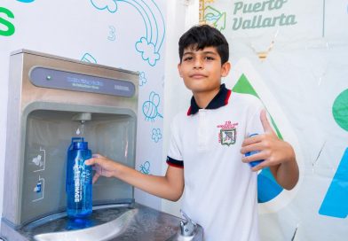 Inaugura Munguía nuevo bebedero escolar en la Secundaria 29 Inaugura Munguía nuevo bebedero escolar en la Secundaria 29