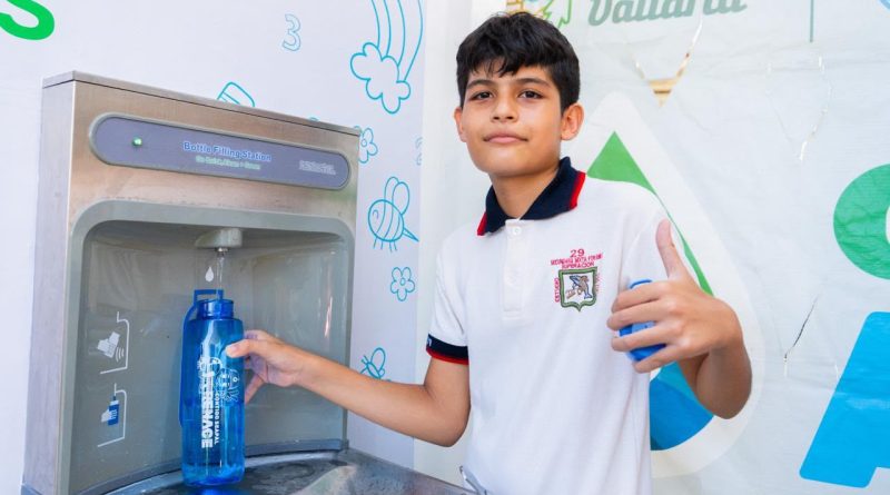 Inaugura Munguía nuevo bebedero escolar en la Secundaria 29 Inaugura Munguía nuevo bebedero escolar en la Secundaria 29
