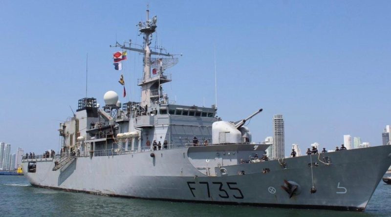 Fragata francesa Germinal visita Puerto Vallarta durante misión de cooperación y seguridad marítima