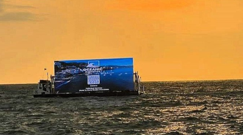 Pide Luis Munguía intervención federal por publicidad flotante en la Bahía