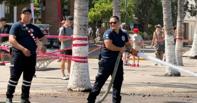 Mantienen limpieza y saneamiento en franja turística tras alto oleaje