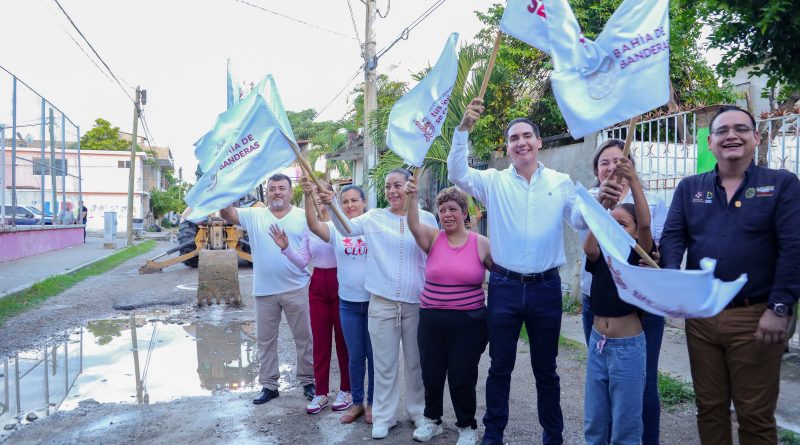 Héctor Santana sigue con obras por todo Bahía de Banderas 