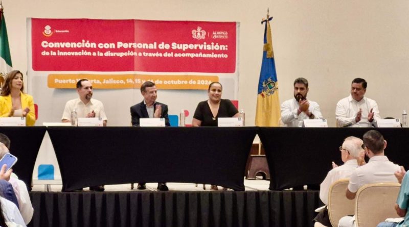 Participa Gobierno de Luis Munguía en convención estatal de supervisión educativa
