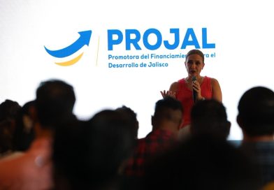 Ofrecen asesoría a emprendedores para obtener créditos del programa PROJAL