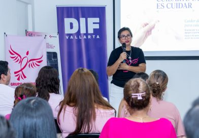 DIF Vallarta promueve la prevención del cáncer de mama y el acompañamiento emocional