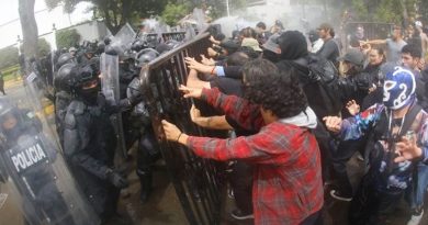Protesta por agua limpia en Guadalajara termina en enfrentamientos