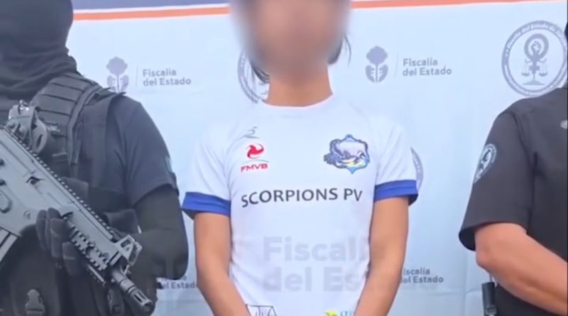 Detienen a hombre por presunto almacenamiento de pornografía infantil