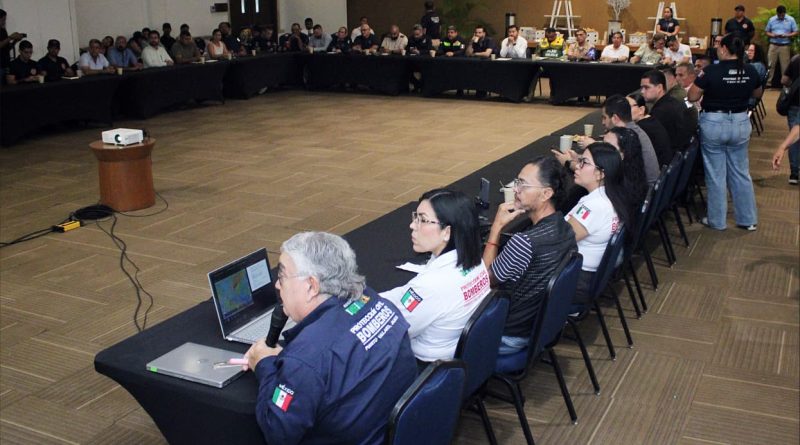 Mantiene Puerto Vallarta vigilancia preventiva ante huracán Trudy