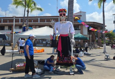 ¡Vuelve la tradición! La Catrina y 50 figuras llegan al Malecón de Vallarta
