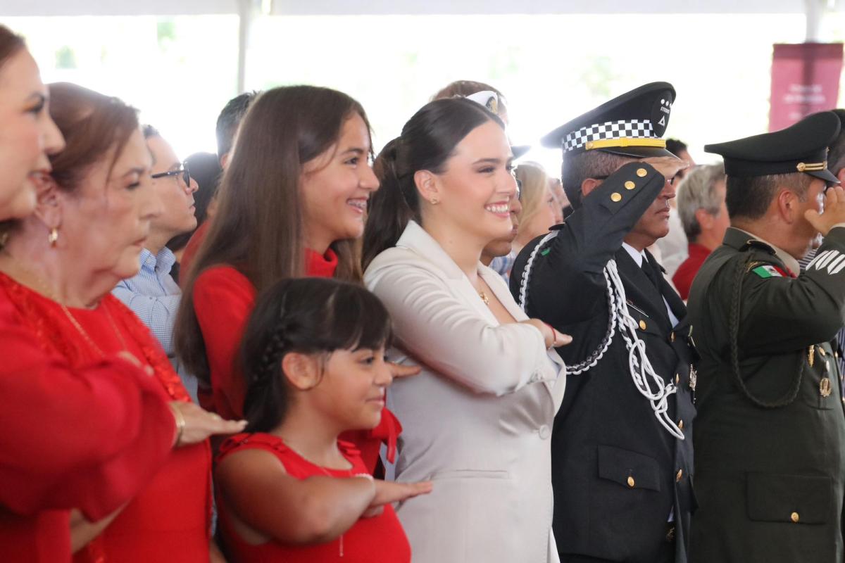 Toma Protesta Presidente Municipal de Bahía de Banderas Héctor Santana 2024-2027 