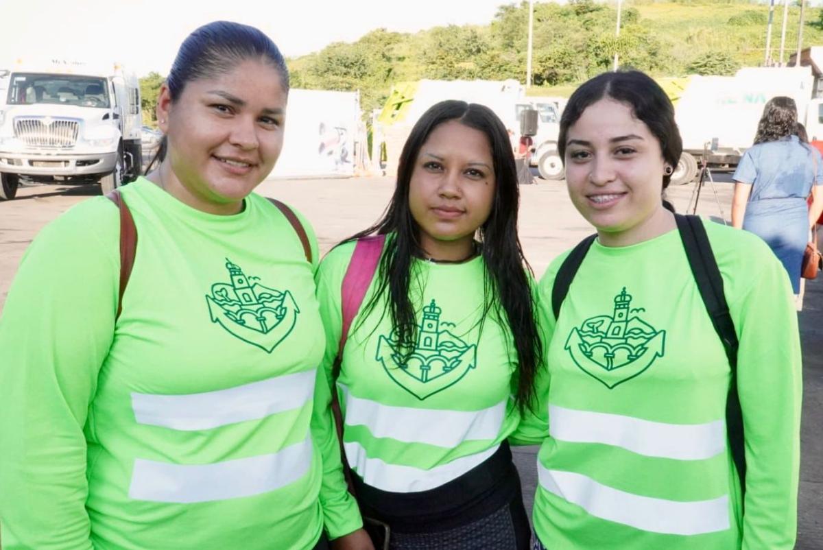 Cruzada contra la Basura Puerto Vallarta