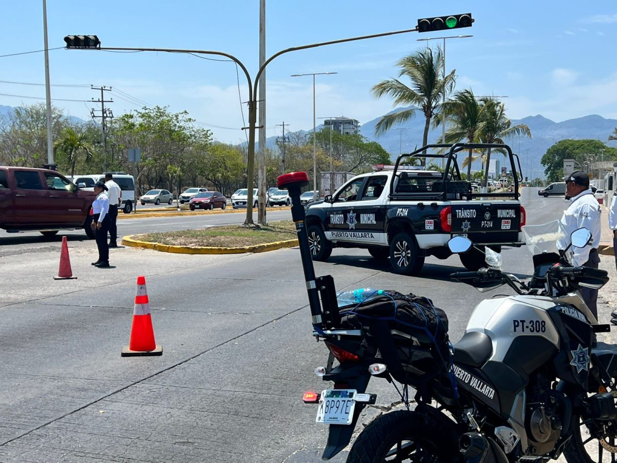 Simulacro Nivel de Protección III  Puerto Vallarta, seguridad, socorristas.